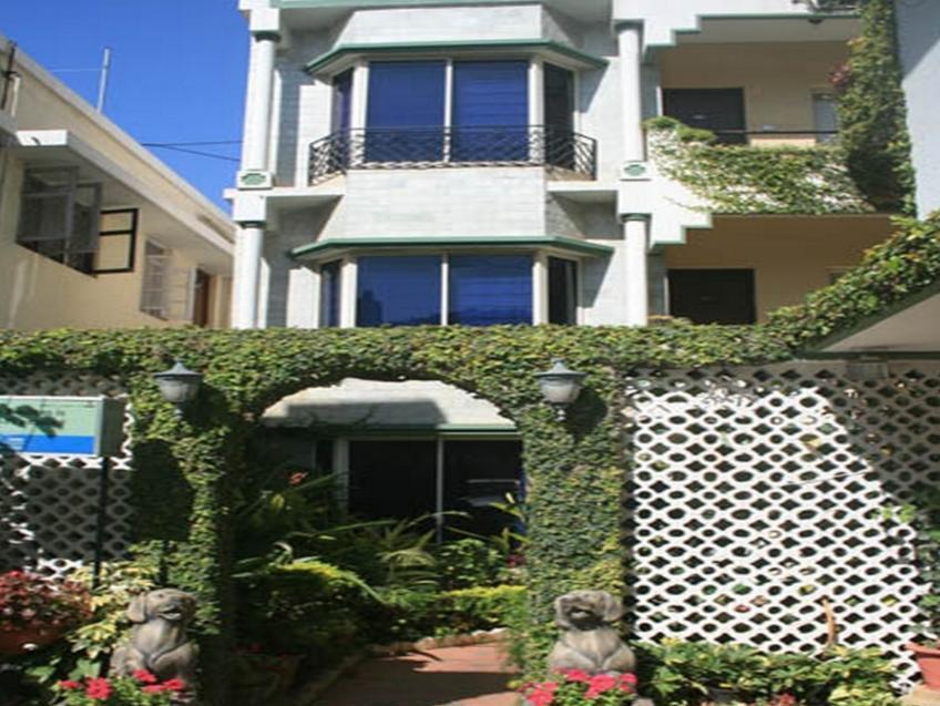 Terrace Gardens Bed and Breakfast Bangalore Exterior foto